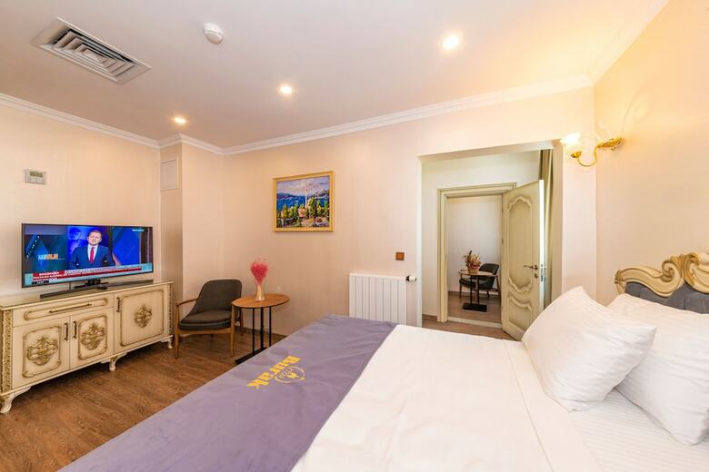 Czn Burak Hotel