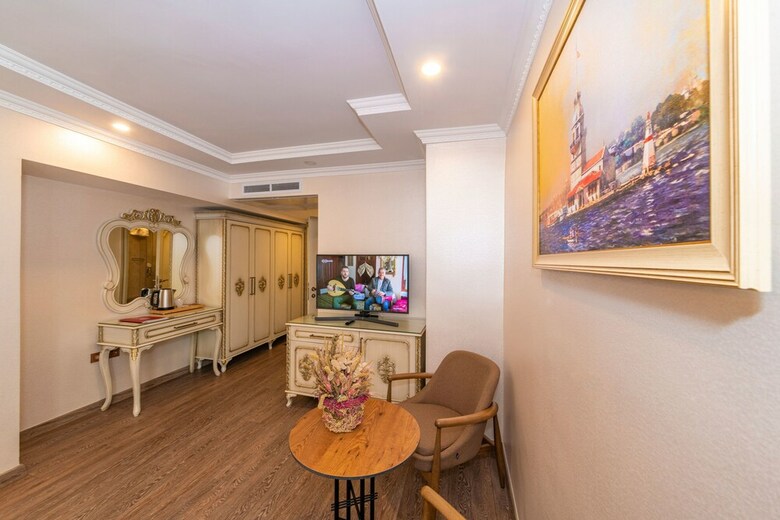 Czn Burak Hotel