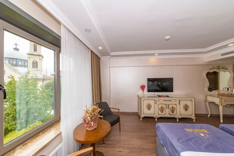 Czn Burak Hotel