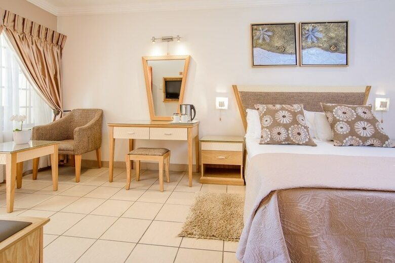 Hotel The Cycad Lodge & Chalets