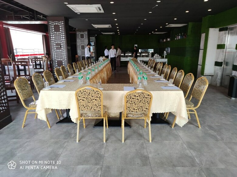 H Plus Hotel Yangon