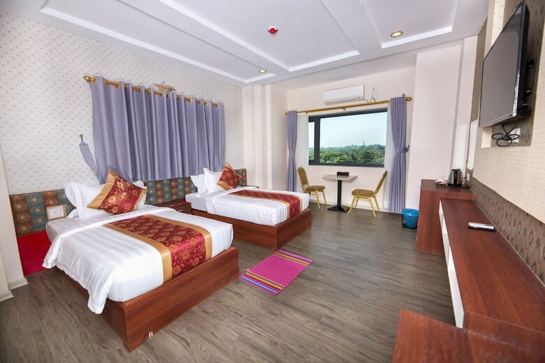 H Plus Hotel Yangon