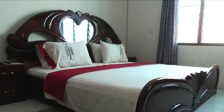 Hotel Kwamo Executive Lodge
