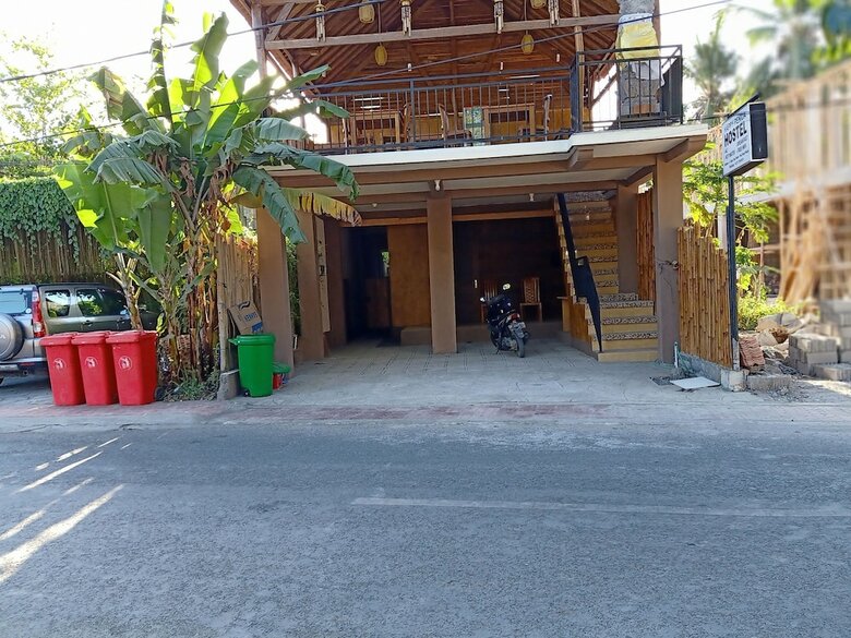 Hostal Happy Penida Hostel