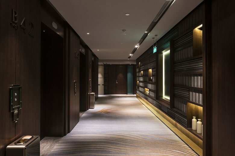 Golden Eagle International Hotel