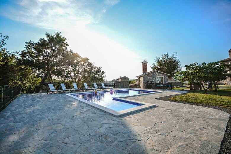 Villa Holiday Home Eda