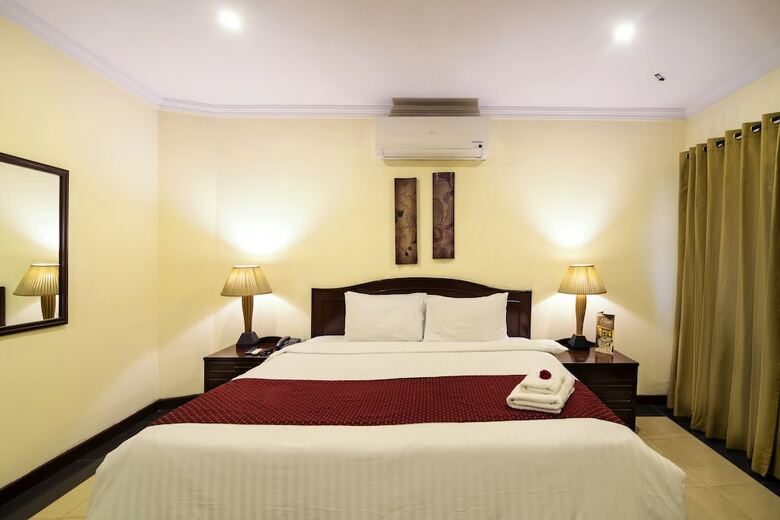 Hotel One The Mall Lahore