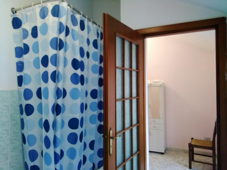 House With 3 Bedrooms In Formicola, With Wifi