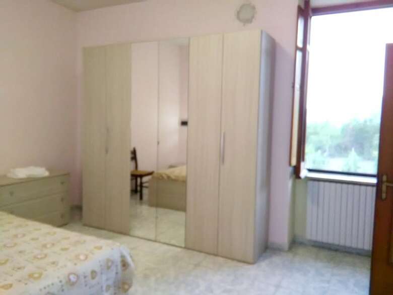 House With 3 Bedrooms In Formicola, With Wifi