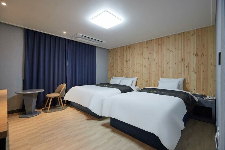 Gloa Hotel