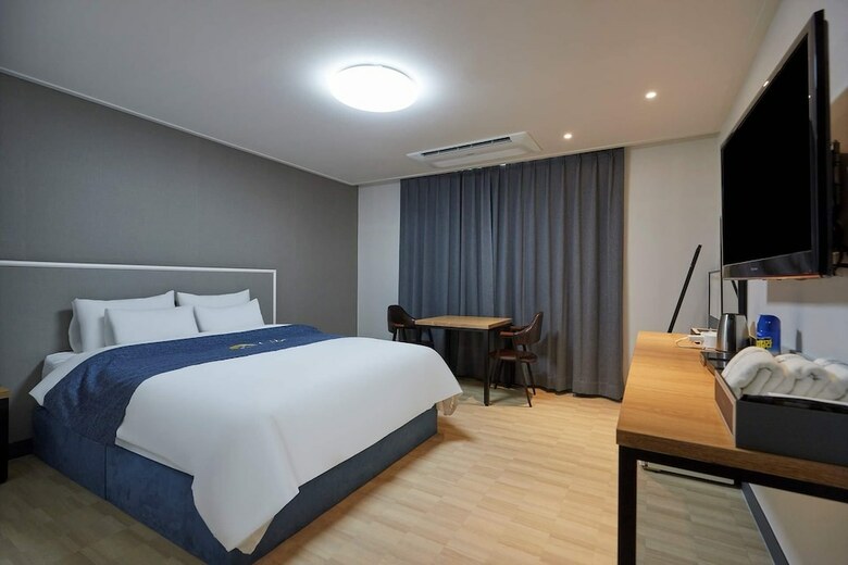 Gloa Hotel