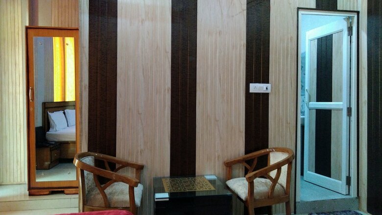 Sudhir Hotels