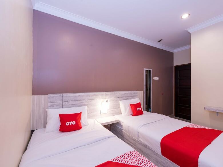 Oyo 89366 Spring Inn Hotel