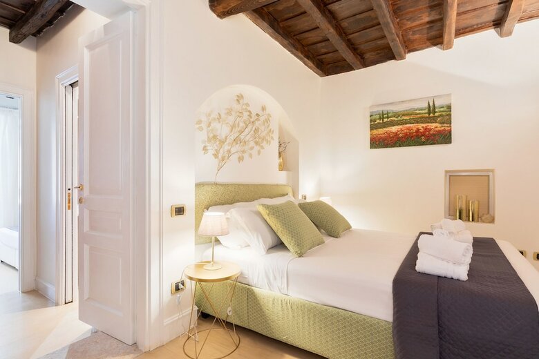 Rome As You Feel - Trevi Luxury Apartment