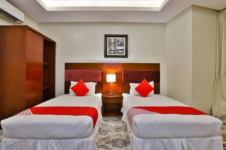 Apartamento Oyo 297 Devoli Casa Furnished Suites