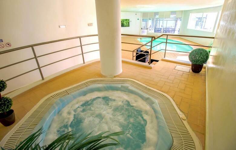 Aparthotel Borda D'agua