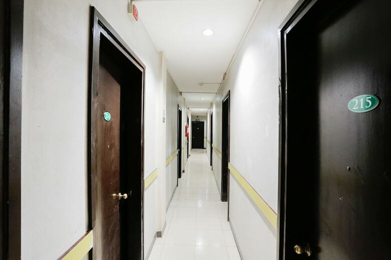 Hotel Oyo 214 Ell�s Pension House