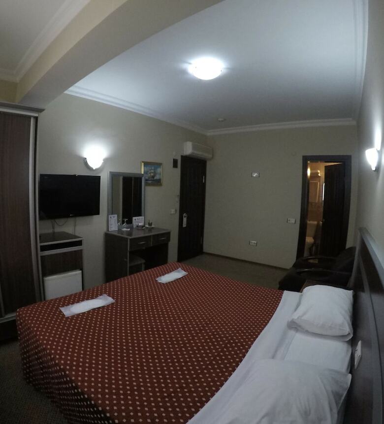 Blue Sea Hotel