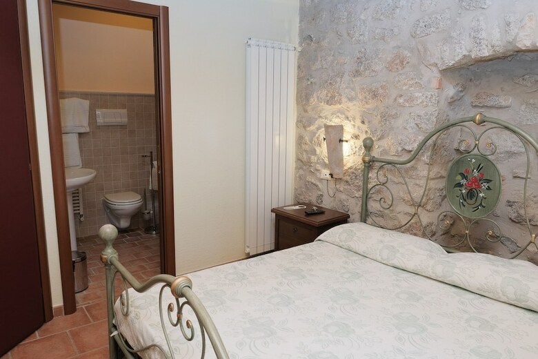 Hotel Affittacamere Casapaterra