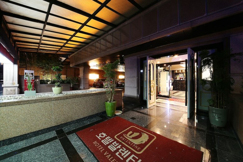 Hotel Valentine