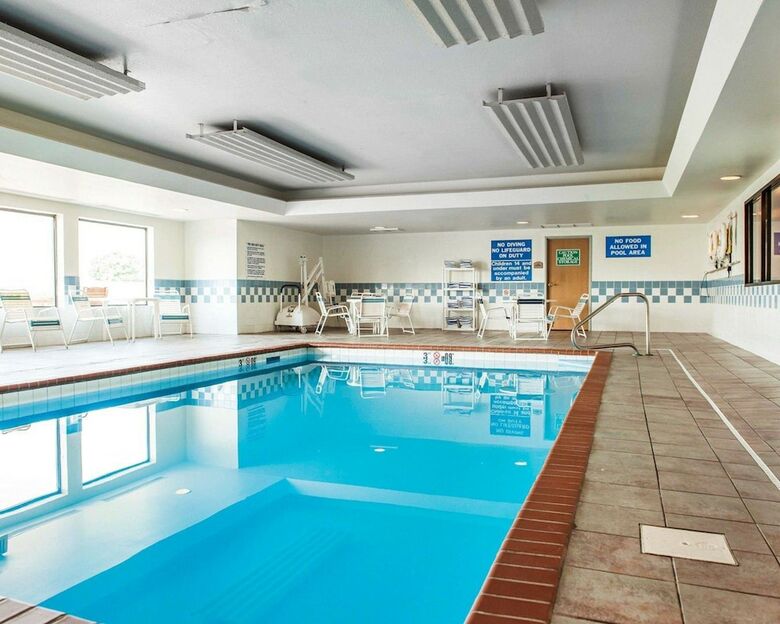 Hotel Comfort Inn