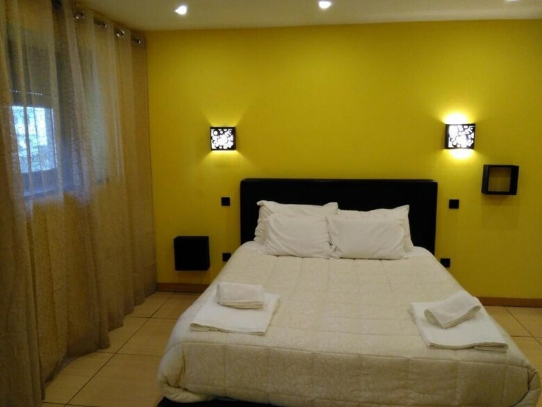Bed & Breakfast Porto Suites Do Marqu�s