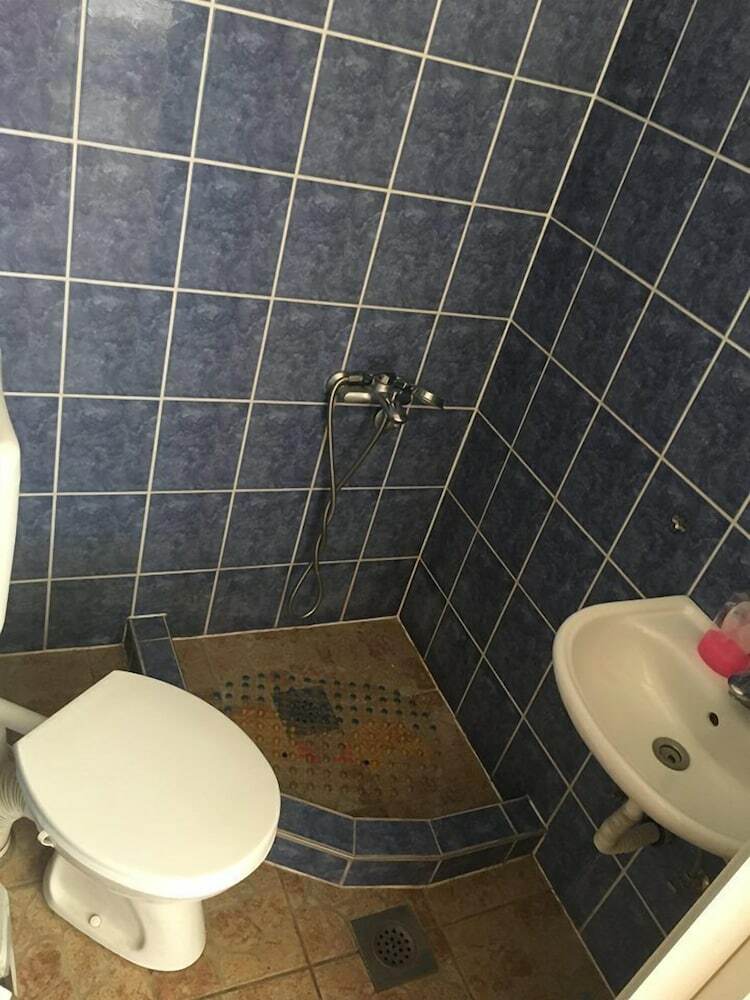 Hostal Apartments & Hostel Zdrava Hrana