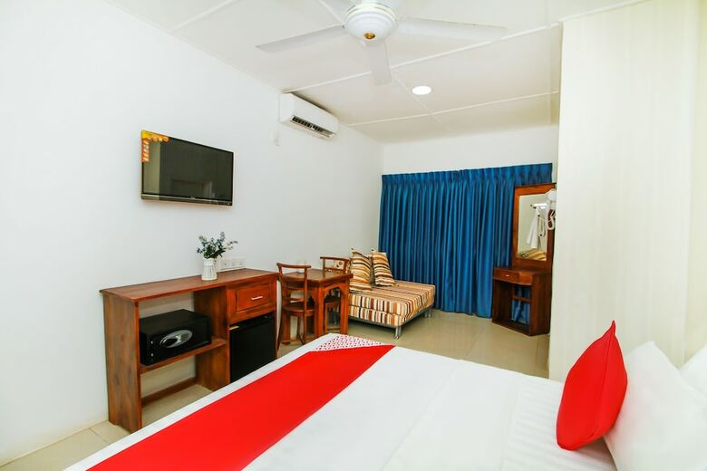 Oyo 282 Ivory Monarch Hotel & Resort