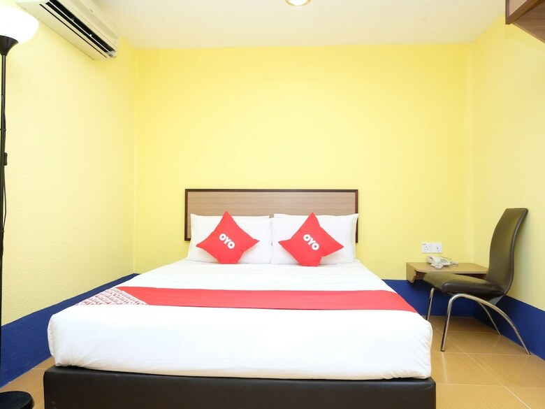 Hotel Oyo 89352 Golden Terminal Lodge