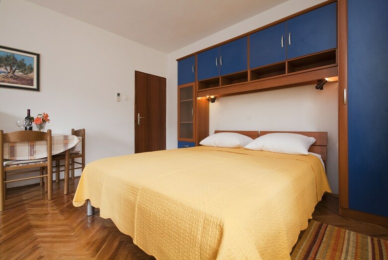 Apartments Valentina-b