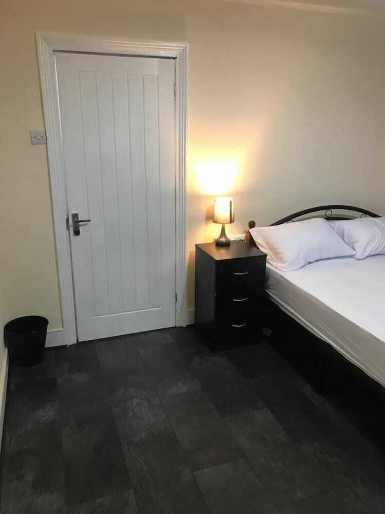 Bed & Breakfast Araagon Homes