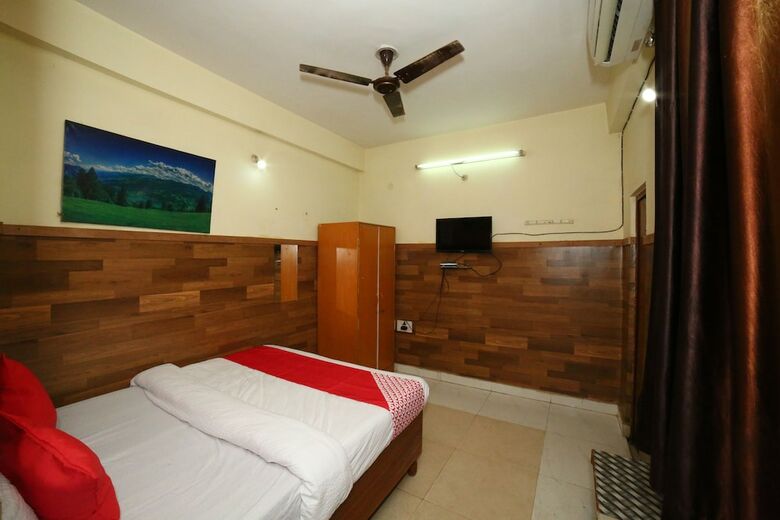 Hotel Oyo 16710 Leelas Guest House