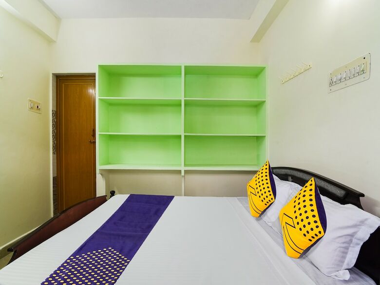 Hotel Spot On 44158 Madarasu Smart Homes
