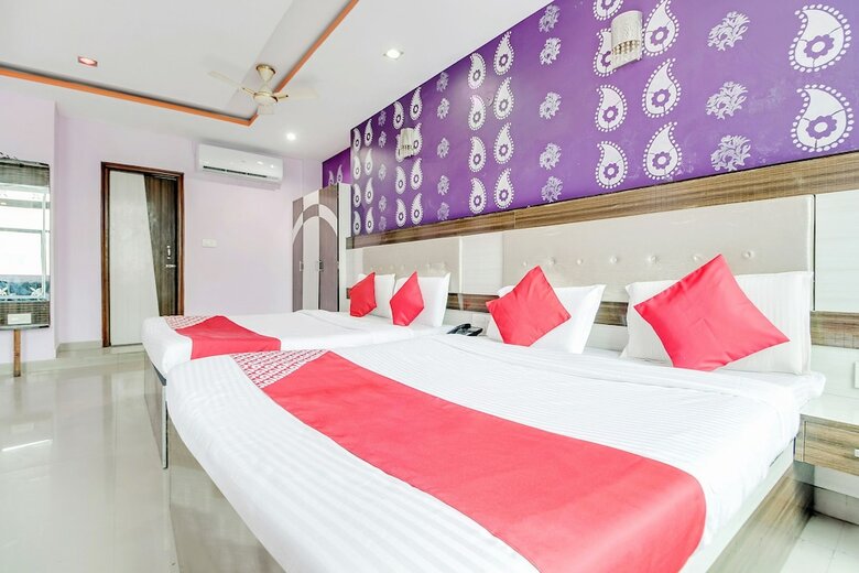 Hotel Oyo 45999 Tulsi Palace