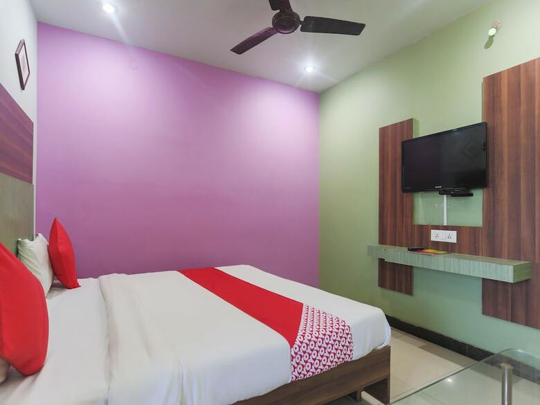 Oyo 45790 Hotel Bhubaneswari Classic