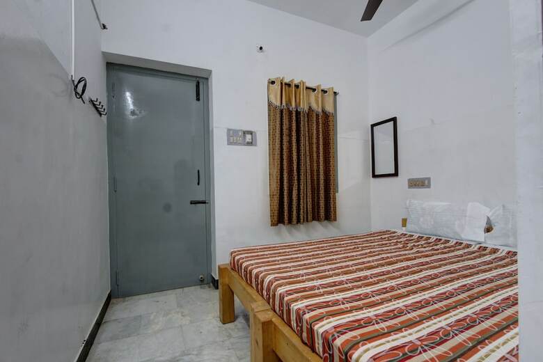Hotel Spot On 40228 New Modern Homestay
