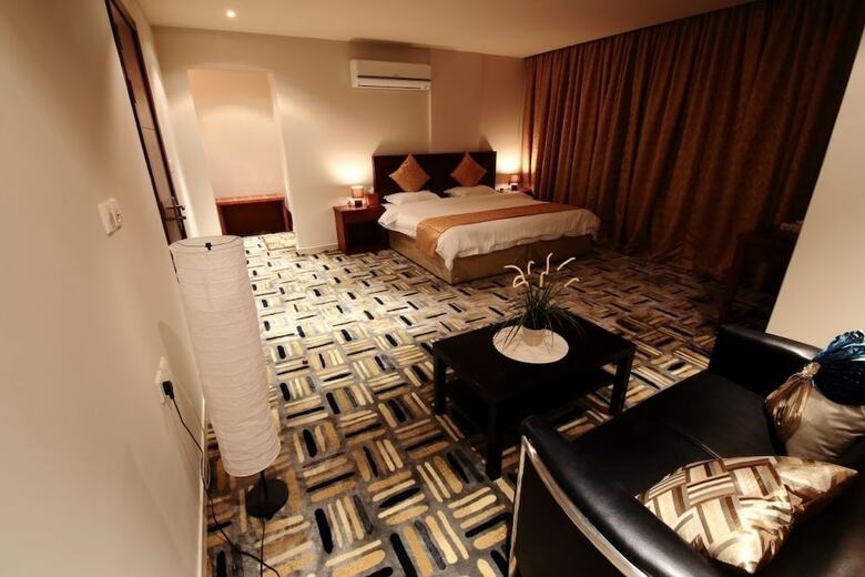 Hotel Executive Suites