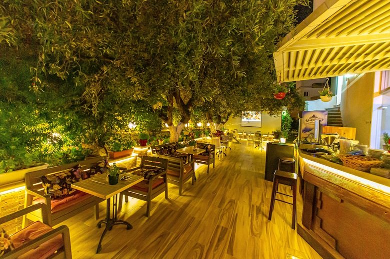 Hotel Dclub Villa Qendra Village