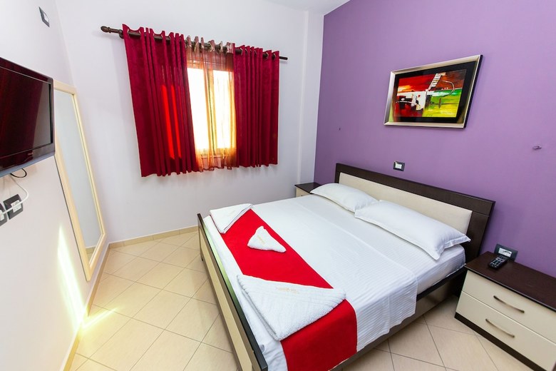 Hotel Dclub Villa Qendra Village