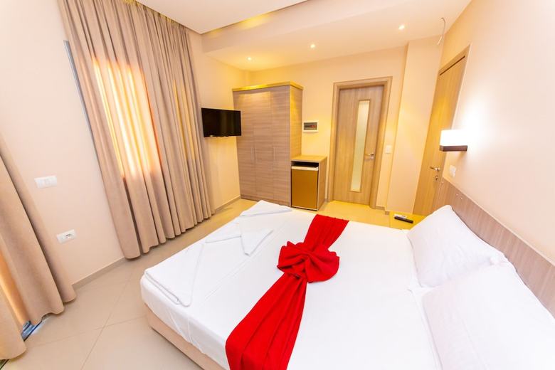 Hotel Dclub Villa Qendra Village