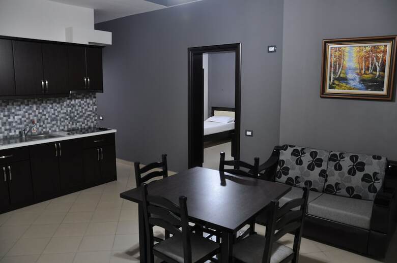 Hotel Dclub Villa Qendra Village