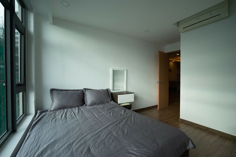 Trangs Beachfront Apartment Nha Trang