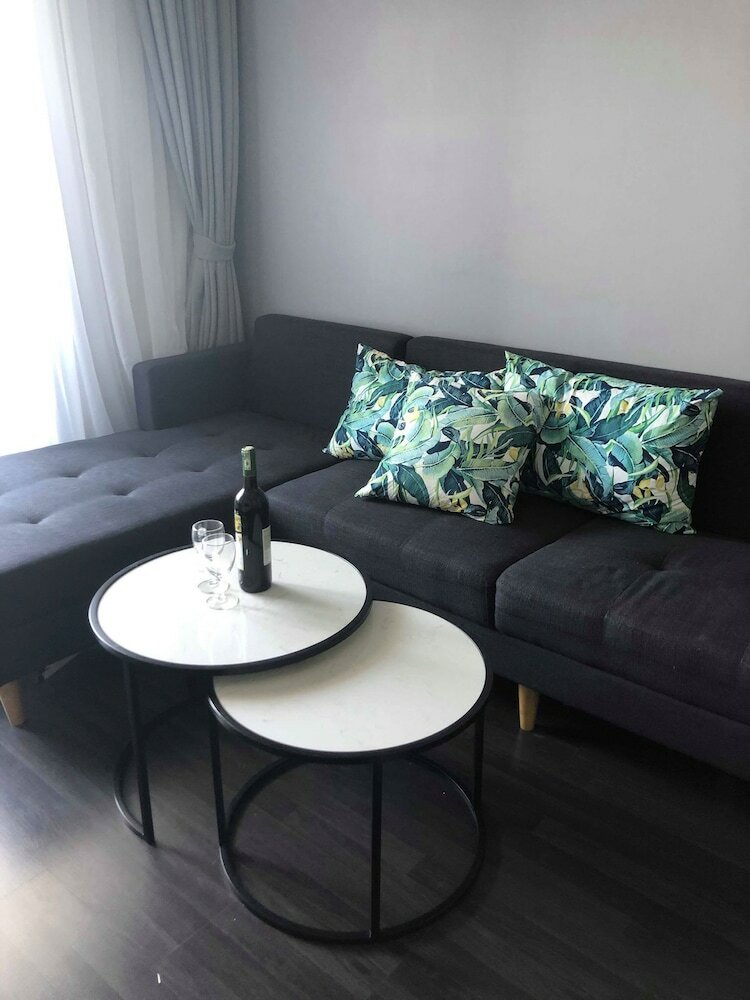 Trangs Beachfront Apartment Nha Trang