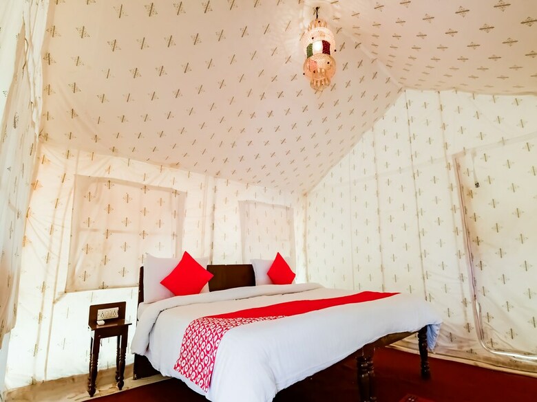 Hotel Oyo 42224 Royal Tent Pushkar
