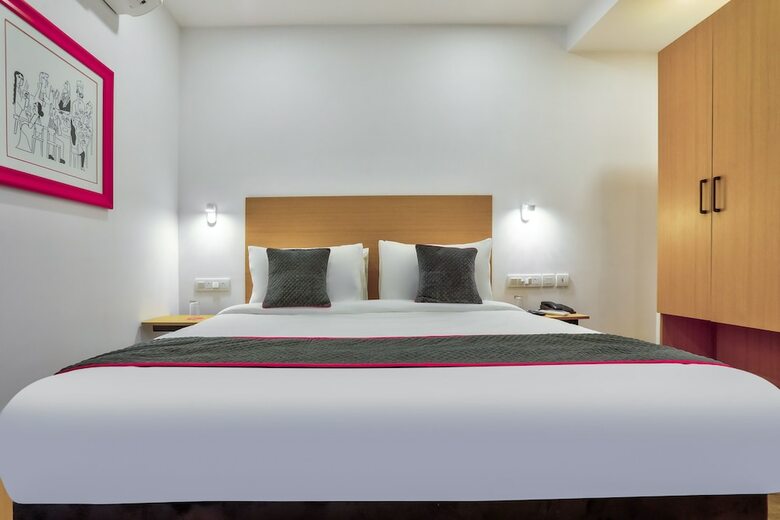 Hotel Oyo Townhouse 156 Maraimalai Nagar