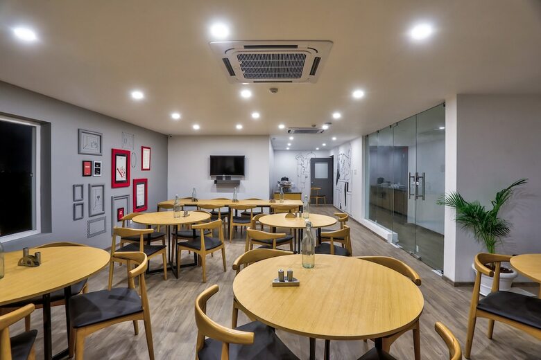 Hotel Oyo Townhouse 156 Maraimalai Nagar