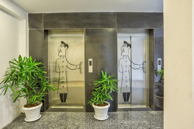 Hotel Oyo Townhouse 156 Maraimalai Nagar