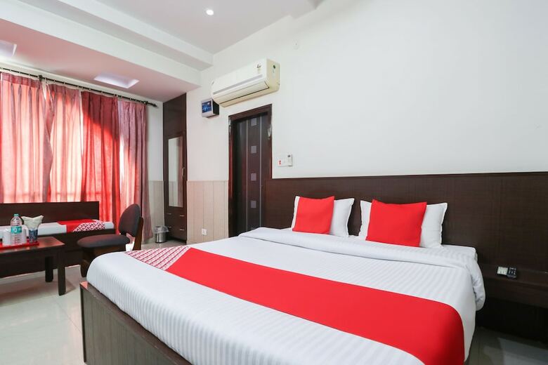 Hotel Oyo 46437 Malik Regency