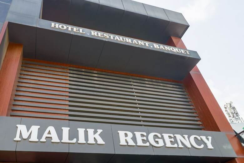 Hotel Oyo 46437 Malik Regency