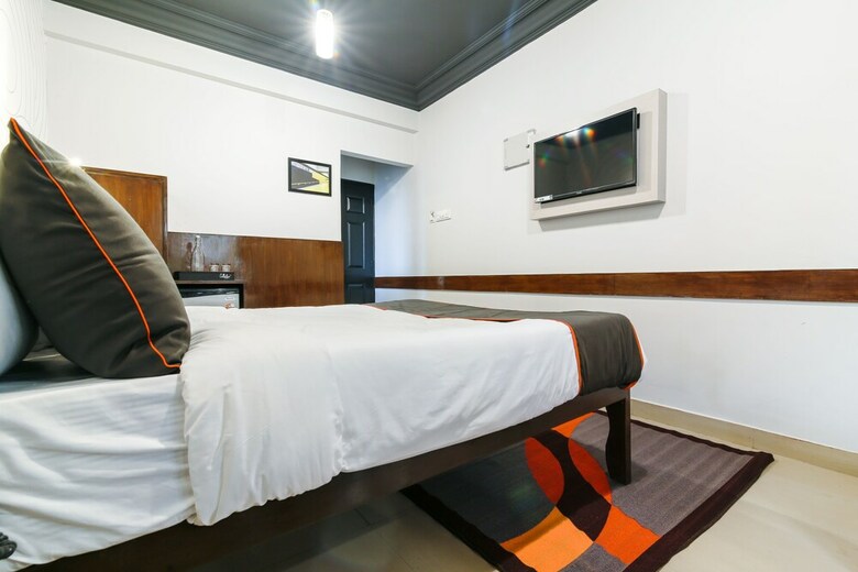 Hotel Collection O 42664 Goveia Resorts